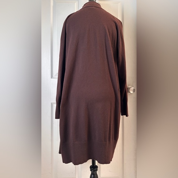 Long Sleeved Cardigan - Picture 2 of 4